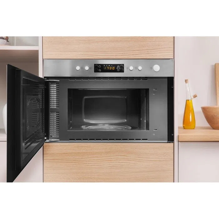 Micro-ondes encastrable 22L Indesit 750W 59,5cm, 1035920