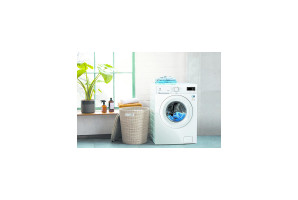 Lave linge séchant Electrolux EWW1686WS